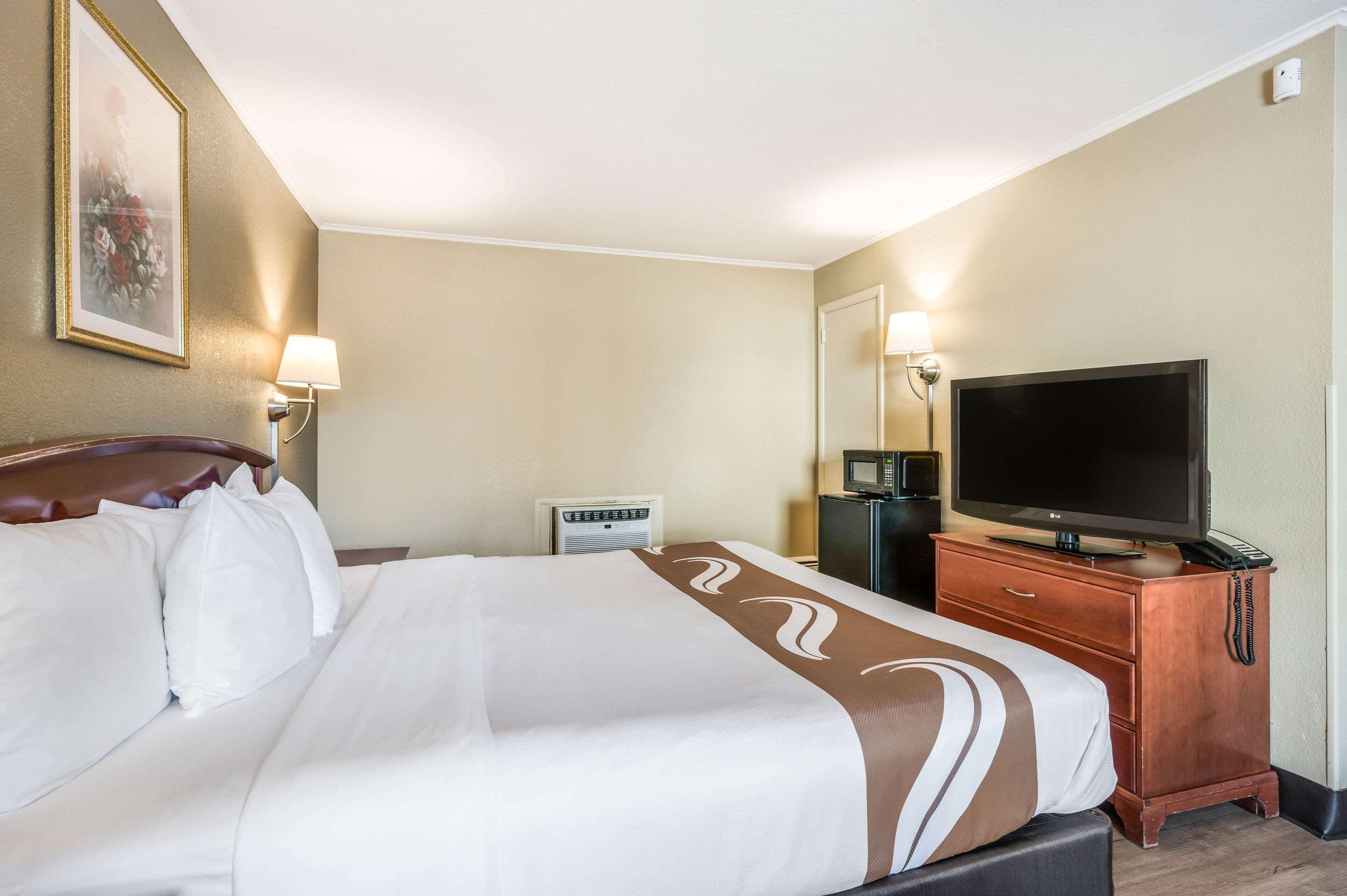 Quality Inn Poughkeepsie Zewnętrze zdjęcie