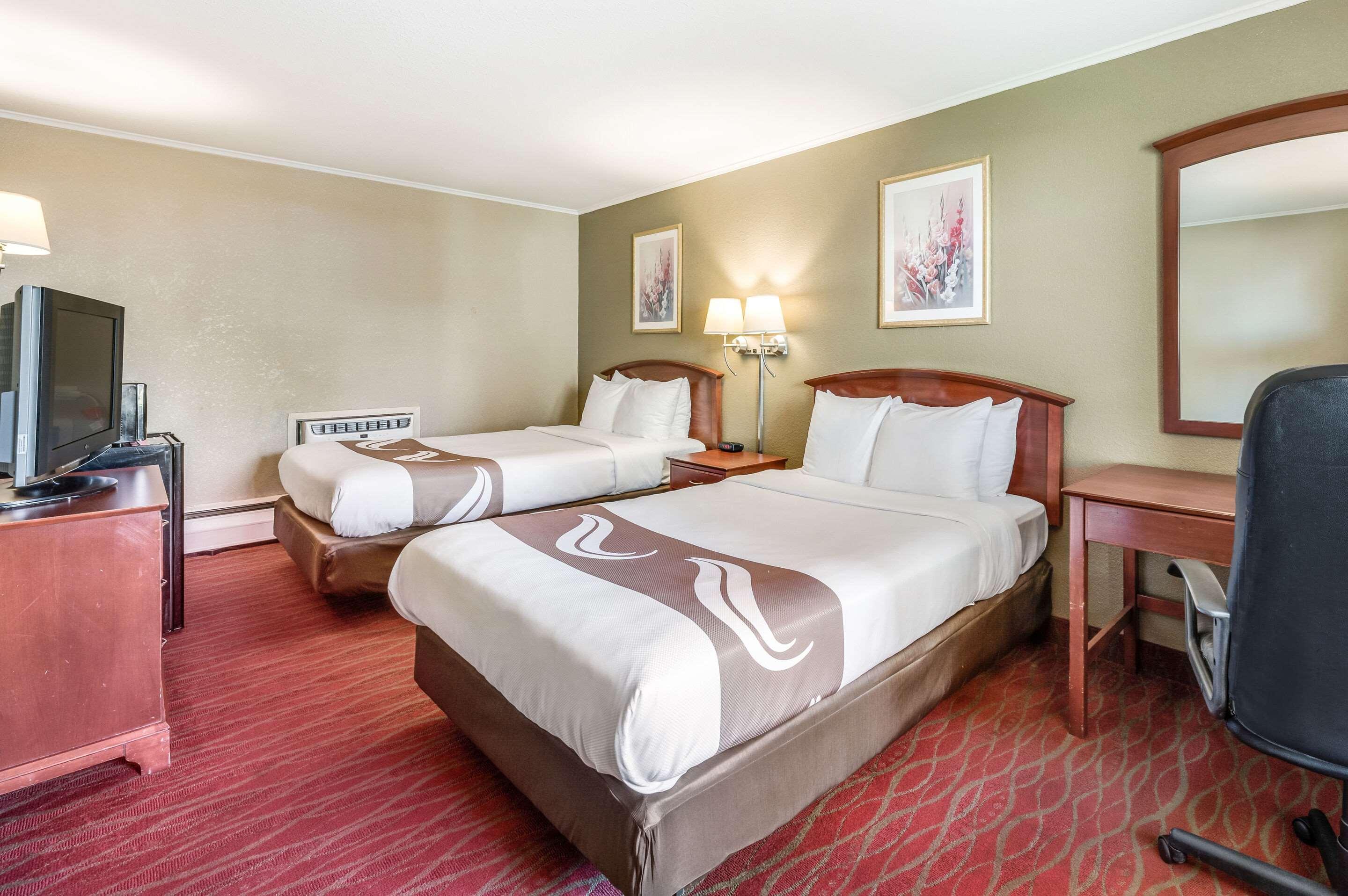 Quality Inn Poughkeepsie Zewnętrze zdjęcie