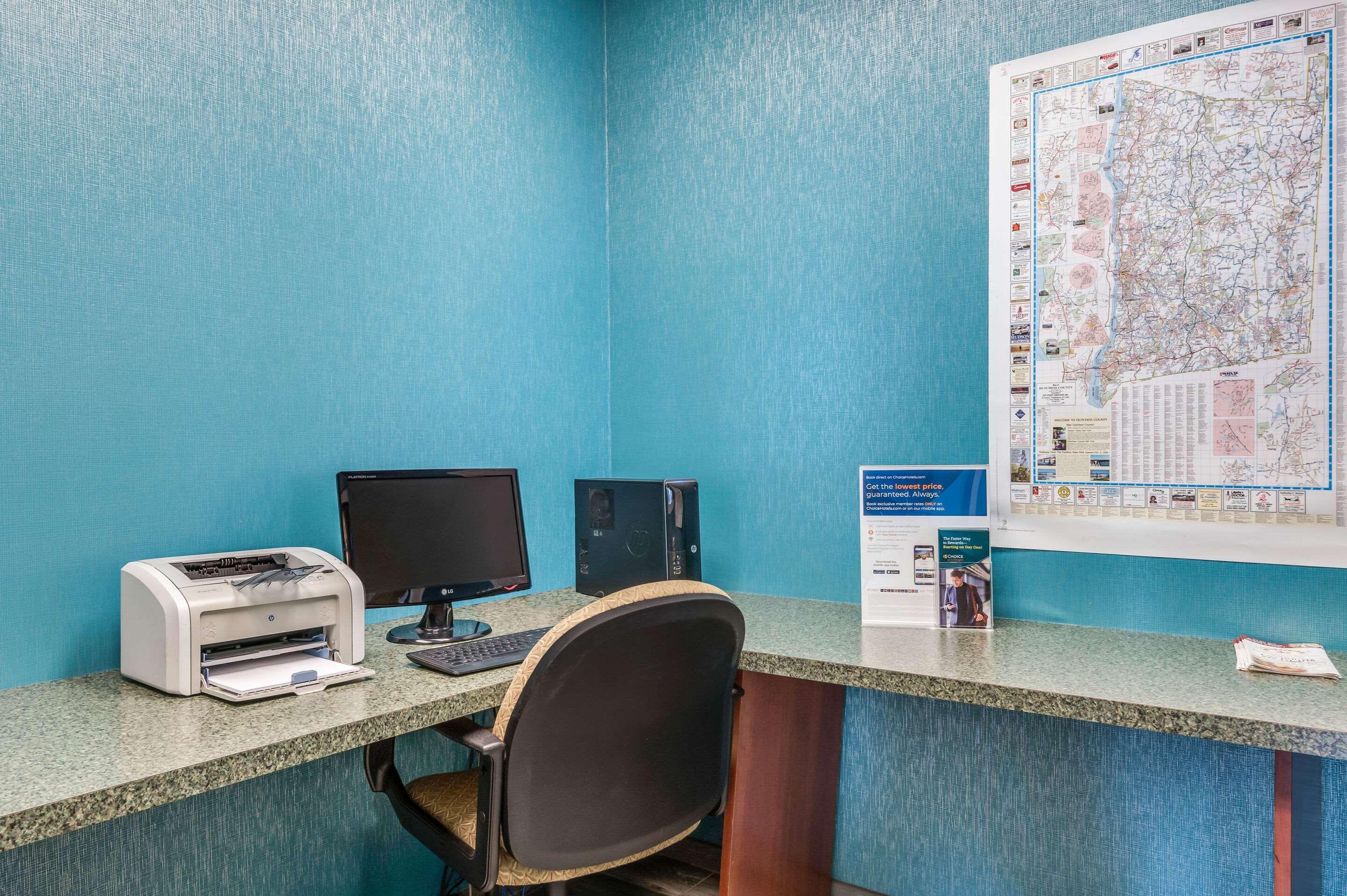 Quality Inn Poughkeepsie Zewnętrze zdjęcie